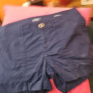 ana Cuffed Shorts Size 4 Navy Blue